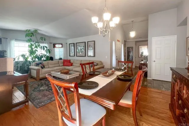 42320 Hickory Glen Ave