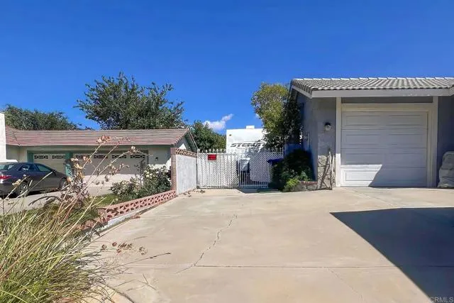 42320 Hickory Glen Ave