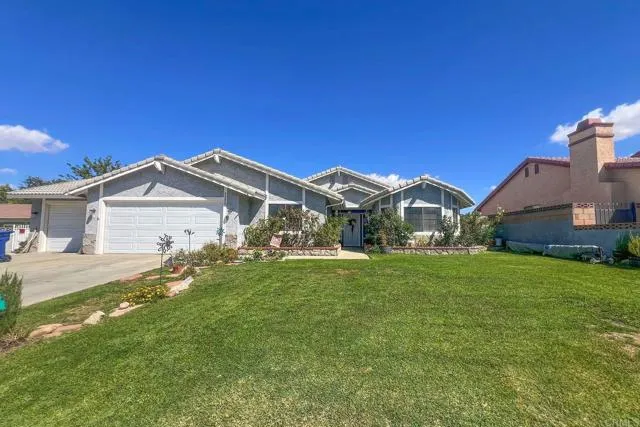 42320 Hickory Glen Ave