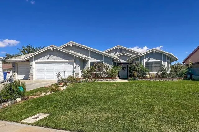 42320 Hickory Glen Ave