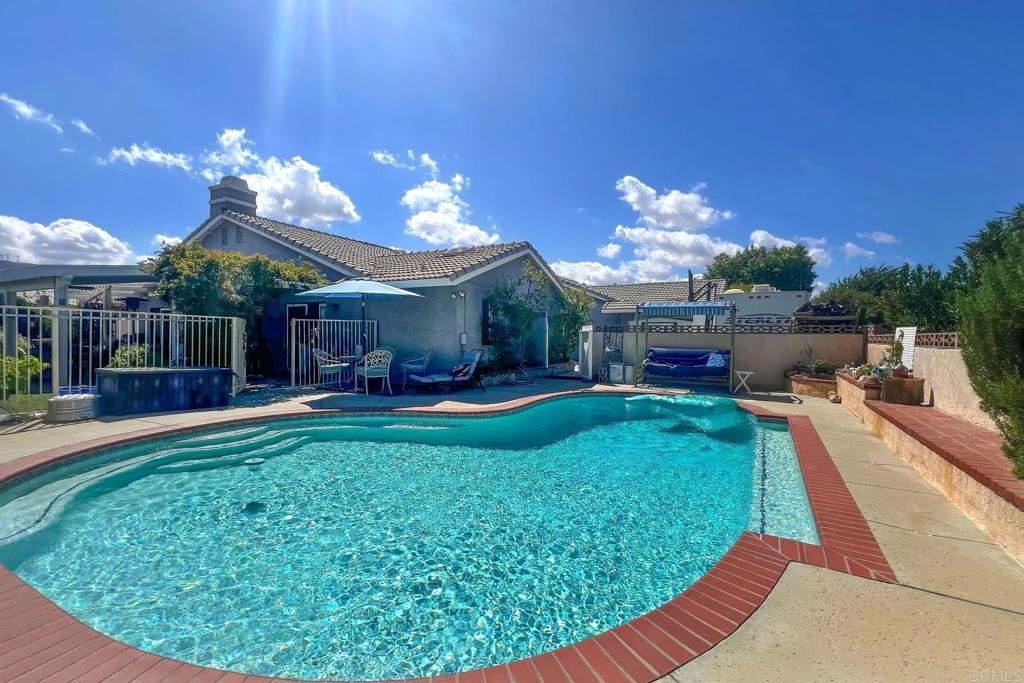 42320 Hickory Glen Ave