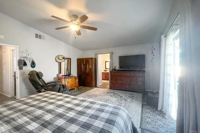 42320 Hickory Glen Ave