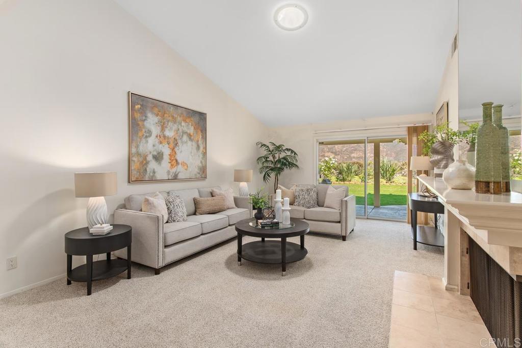 8097 Hemingway Avenue