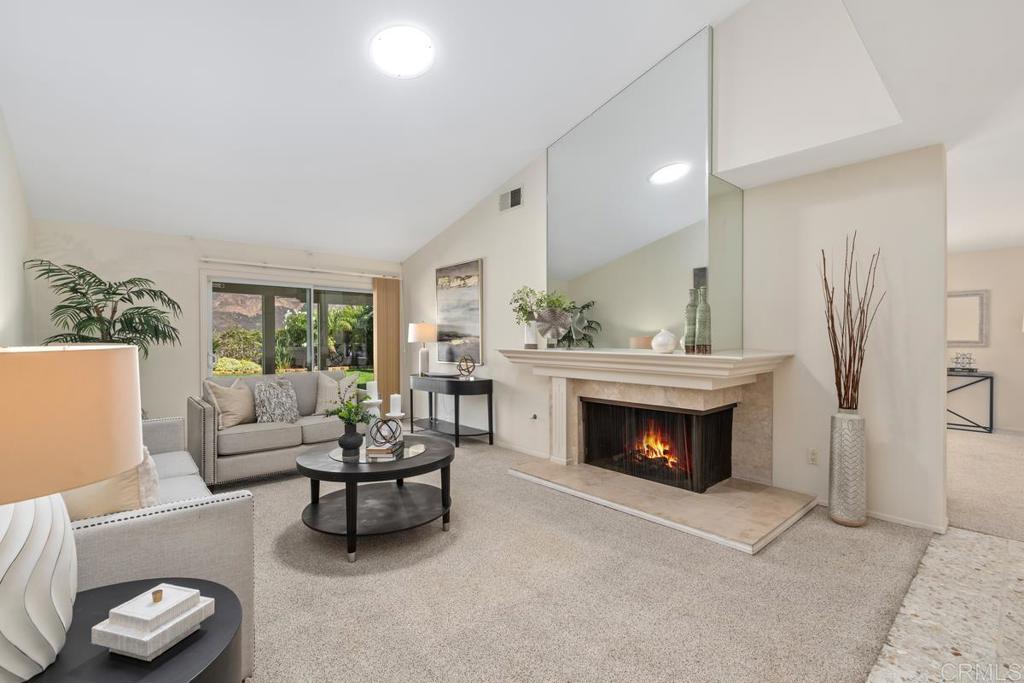 8097 Hemingway Avenue