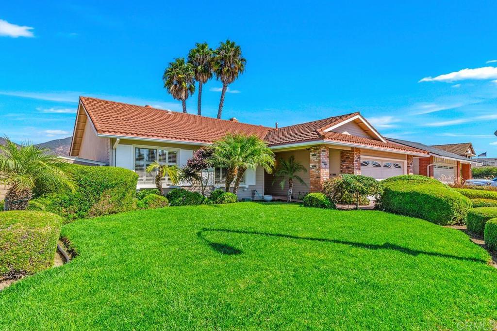 8097 Hemingway Avenue