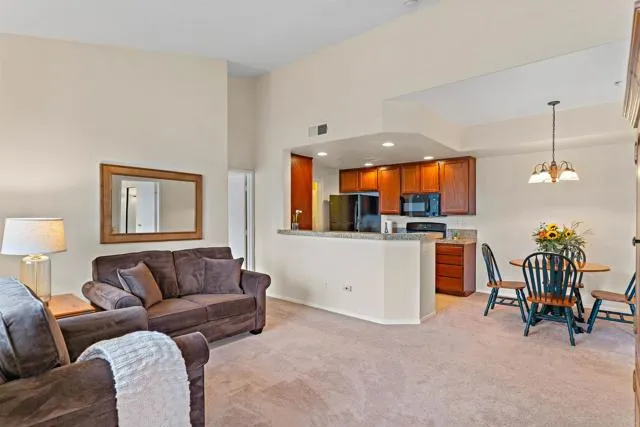 1388 Challis Place Unit 233