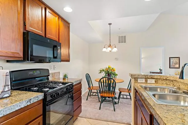 1388 Challis Place Unit 233