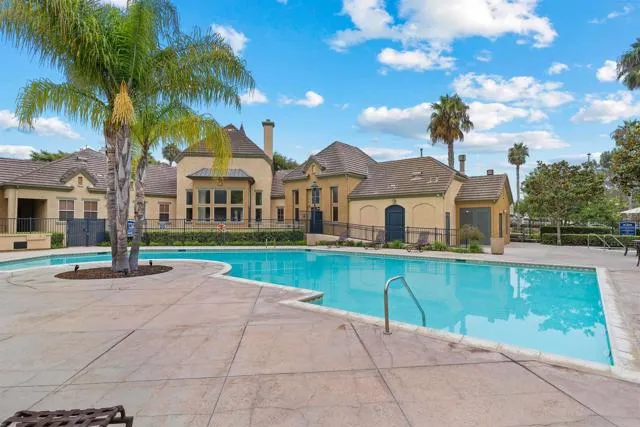 1388 Challis Place Unit 233