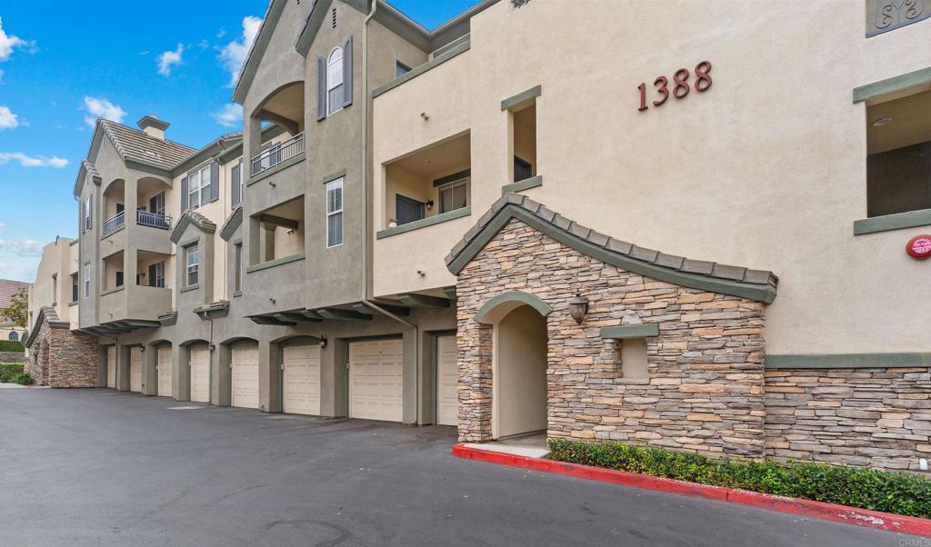 1388 Challis Place 233