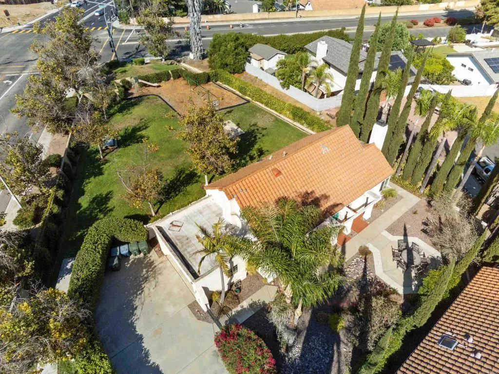 1852 Villa Del Dios Glen