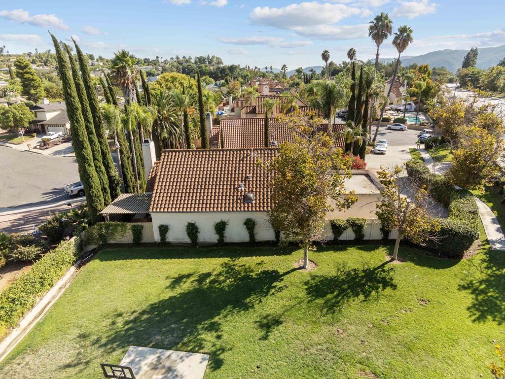 1852 Villa del Dios Glen