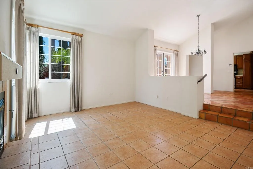 1852 Villa Del Dios Glen