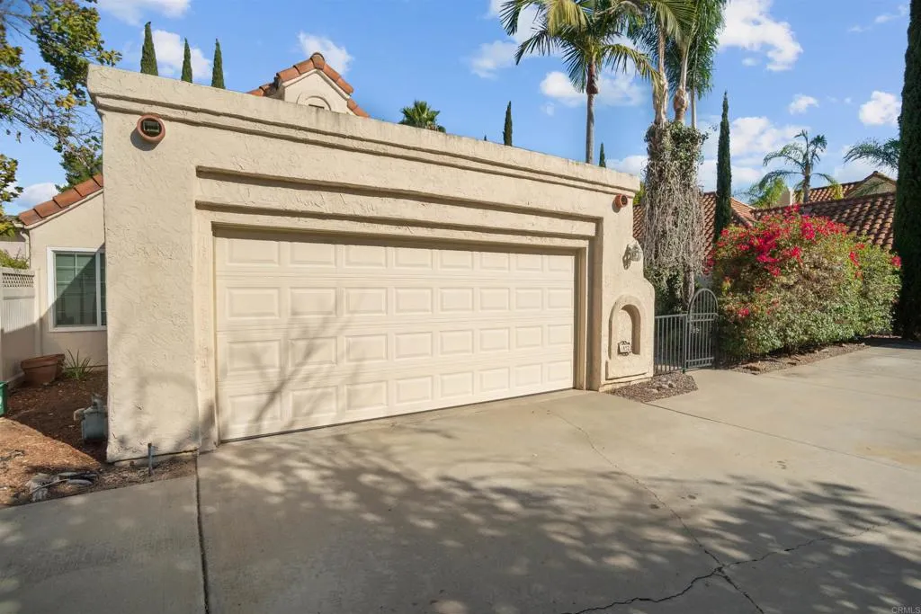 1852 Villa Del Dios Glen