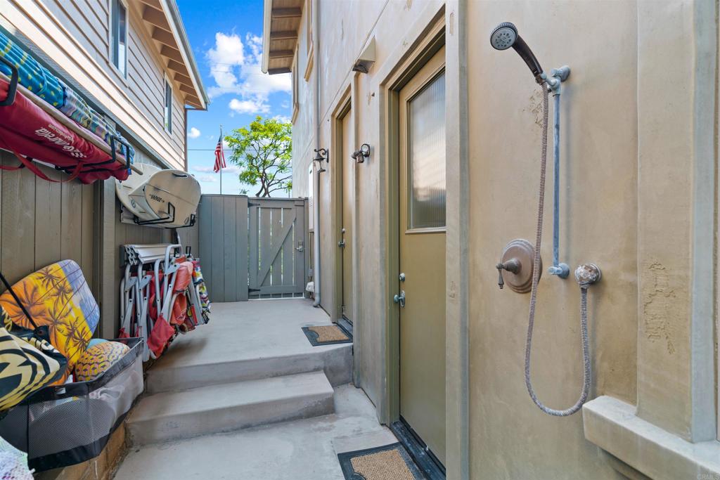 2475 Garfield Street