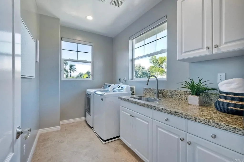 2559 Fire Mountain Dr.