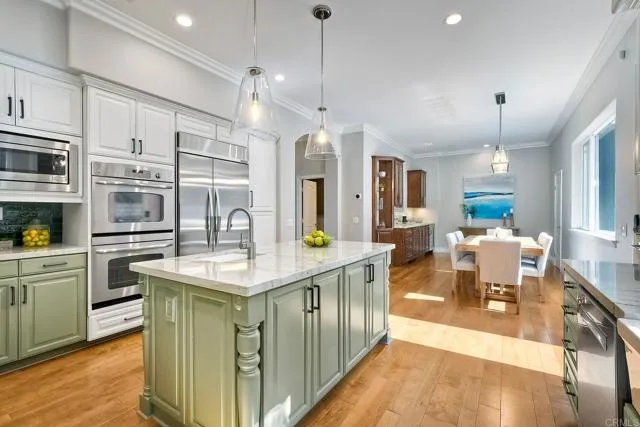 2559 Fire Mountain Dr.
