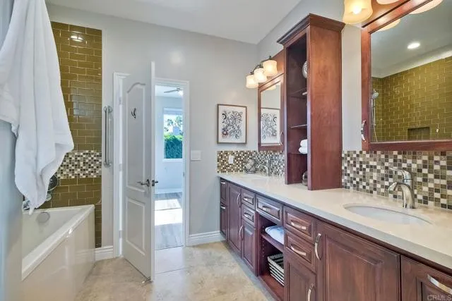2559 Fire Mountain Dr.
