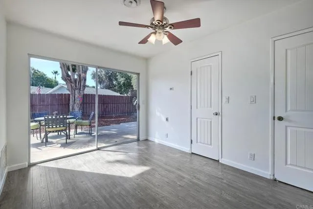 310 Hillside Ct
