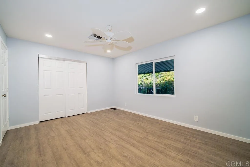 4660 N River # 133