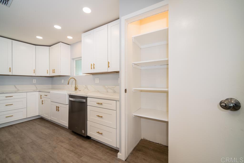 4660 N River Road 133