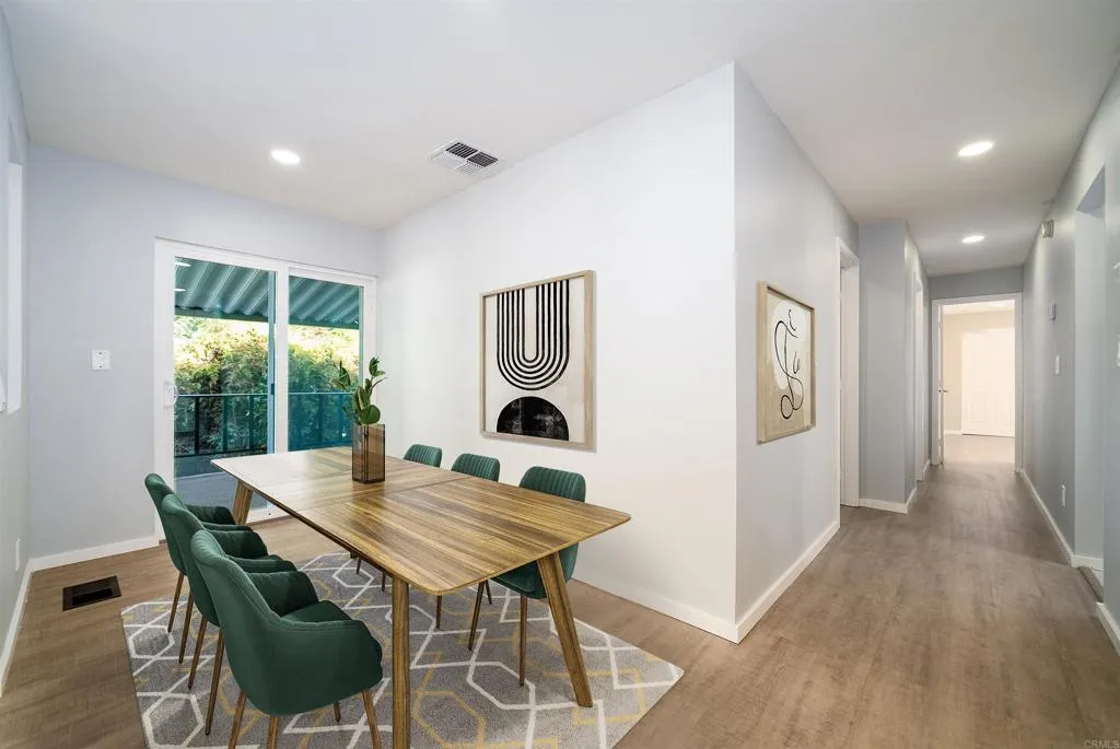 4660 N River # 133