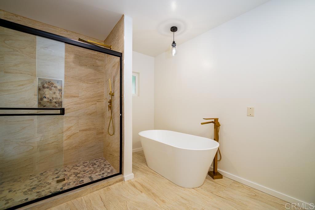 4660 N River Road 133