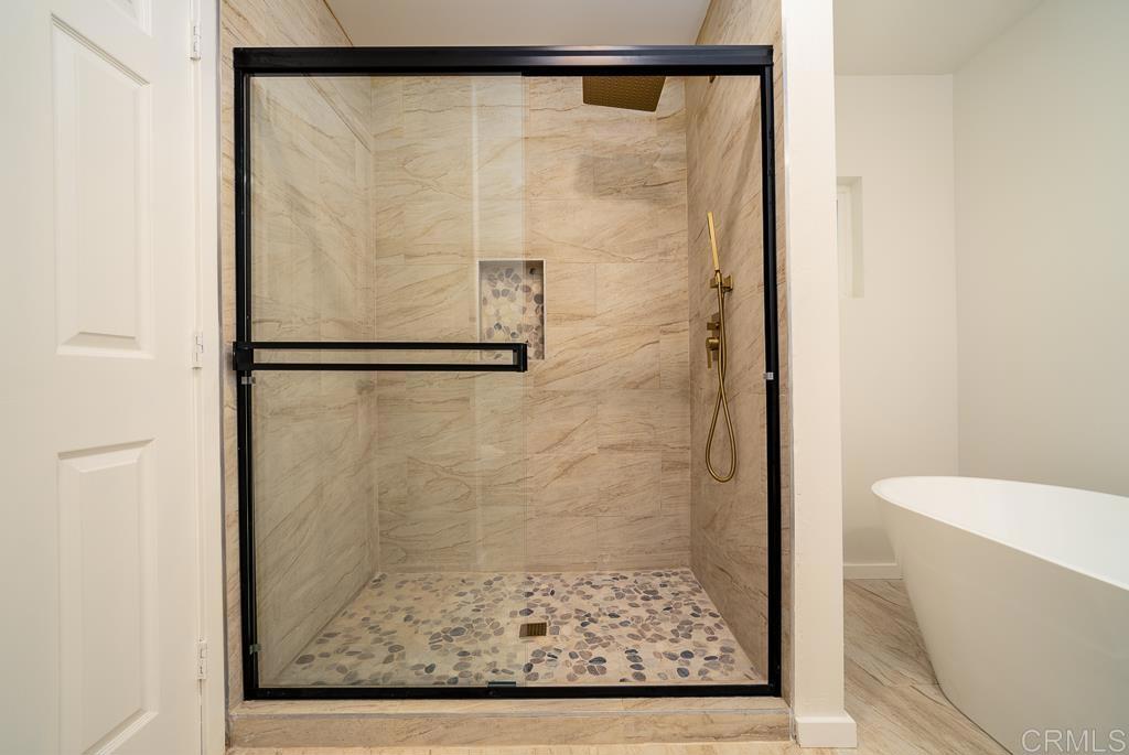 4660 N River Road 133