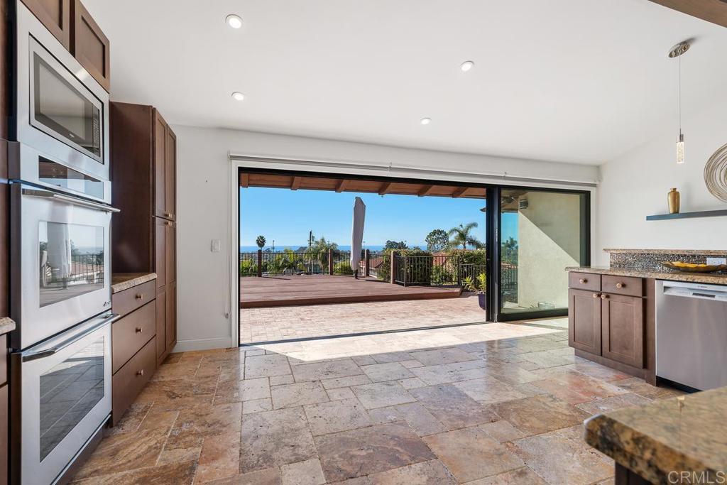 3505 Charter Oak Drive