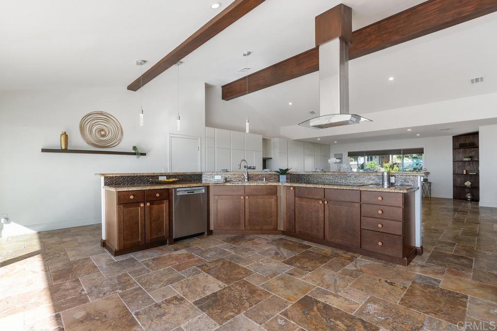 3505 Charter Oak Drive