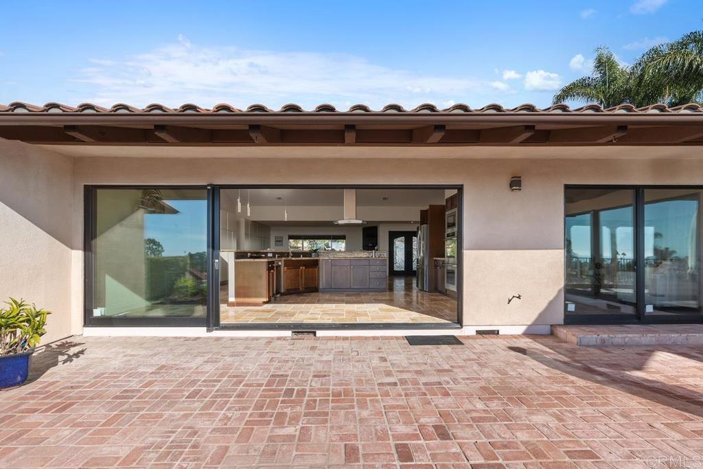 3505 Charter Oak Drive