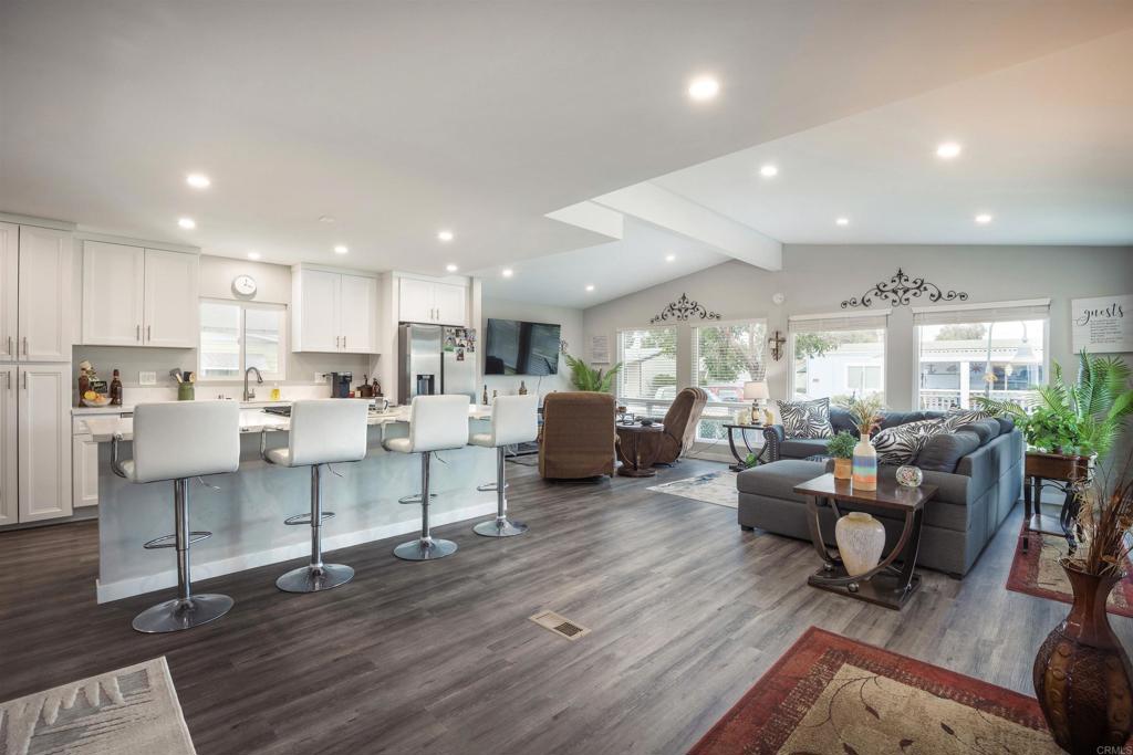 276 N EL CAMINO REAL 232