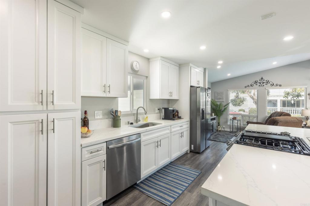 276 N EL CAMINO REAL 232