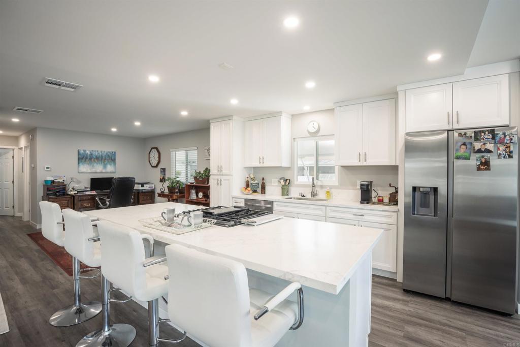 276 N EL CAMINO REAL 232