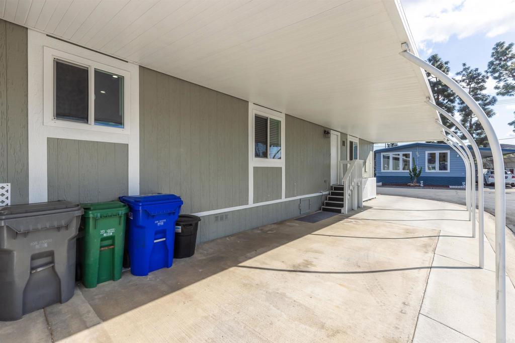 276 N EL CAMINO REAL 232