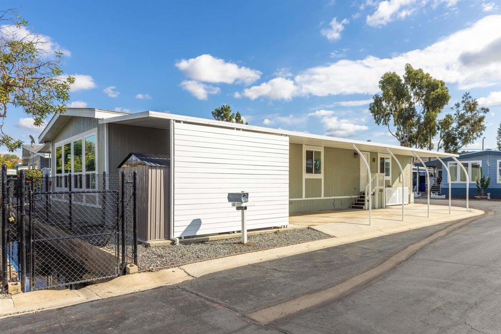 276 N EL CAMINO REAL 232