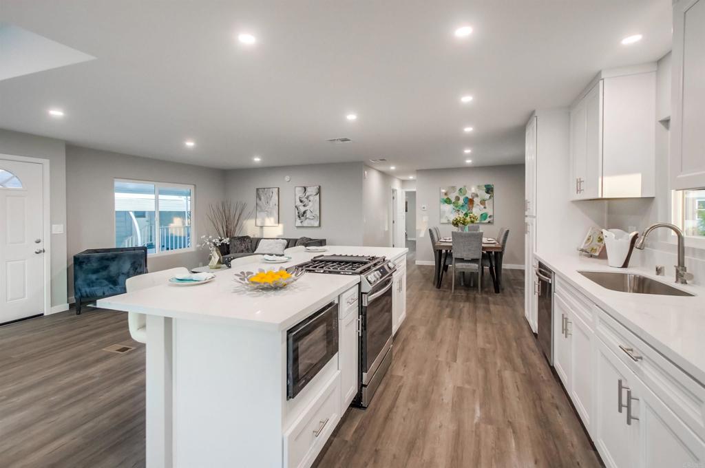 276 N EL CAMINO REAL 232