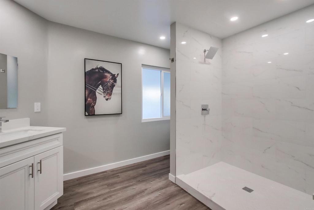 276 N EL CAMINO REAL 232