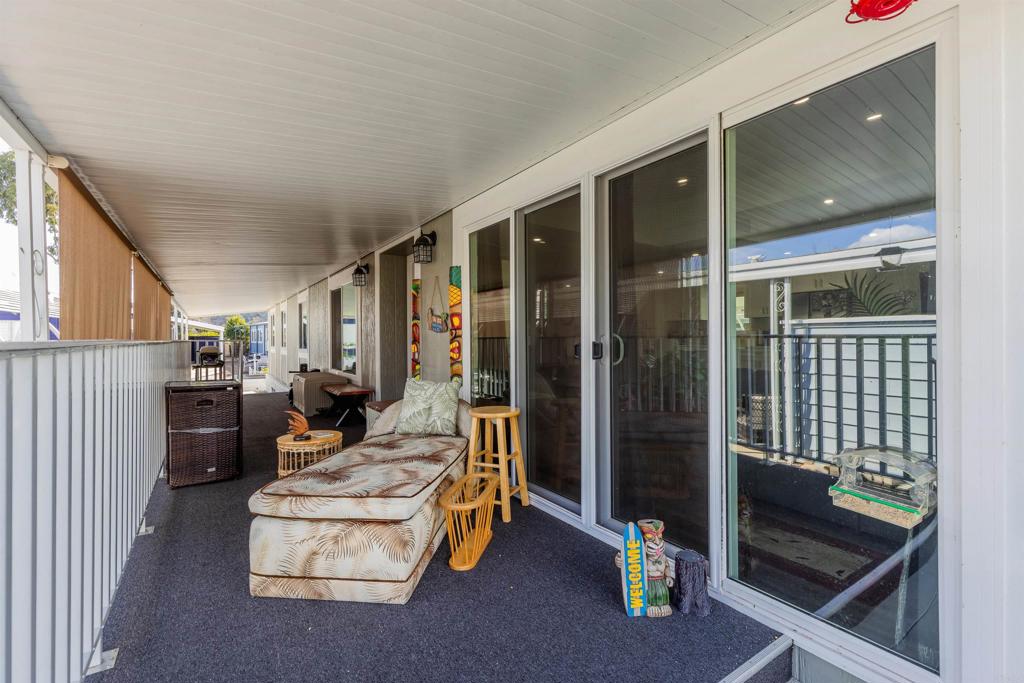 276 N EL CAMINO REAL 232