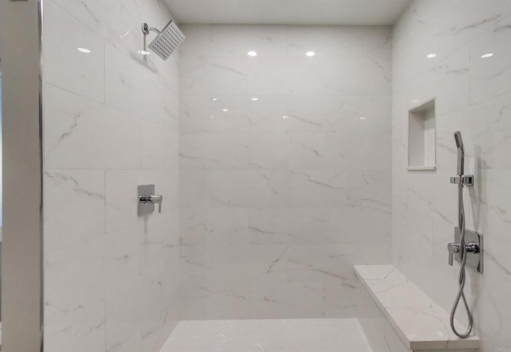 276 N EL CAMINO REAL 232