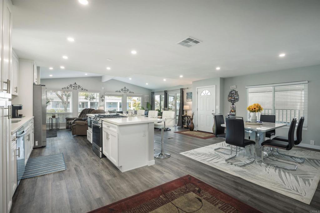 276 N EL CAMINO REAL 232