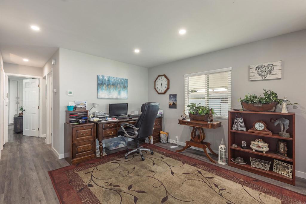 276 N EL CAMINO REAL 232