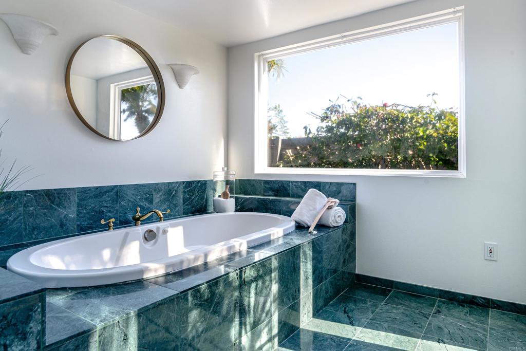 1045 Passiflora Avenue