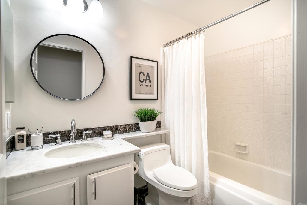 1045 Passiflora Avenue