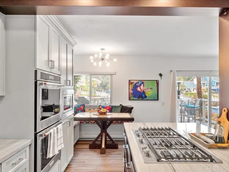4553 Cove Dr Unit 2