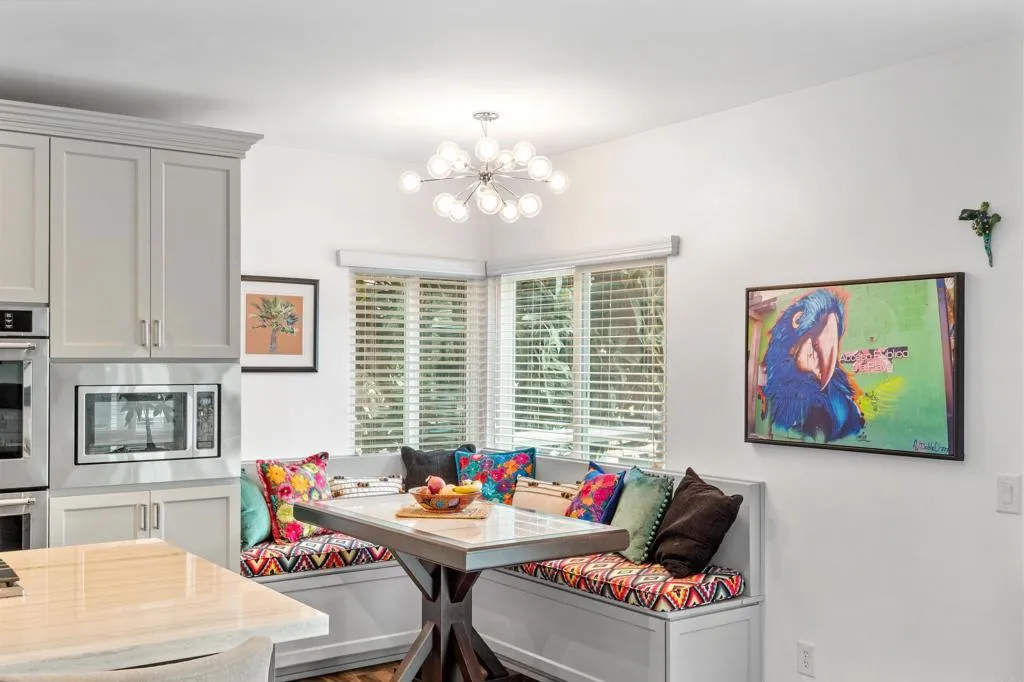4553 Cove Dr Unit 2