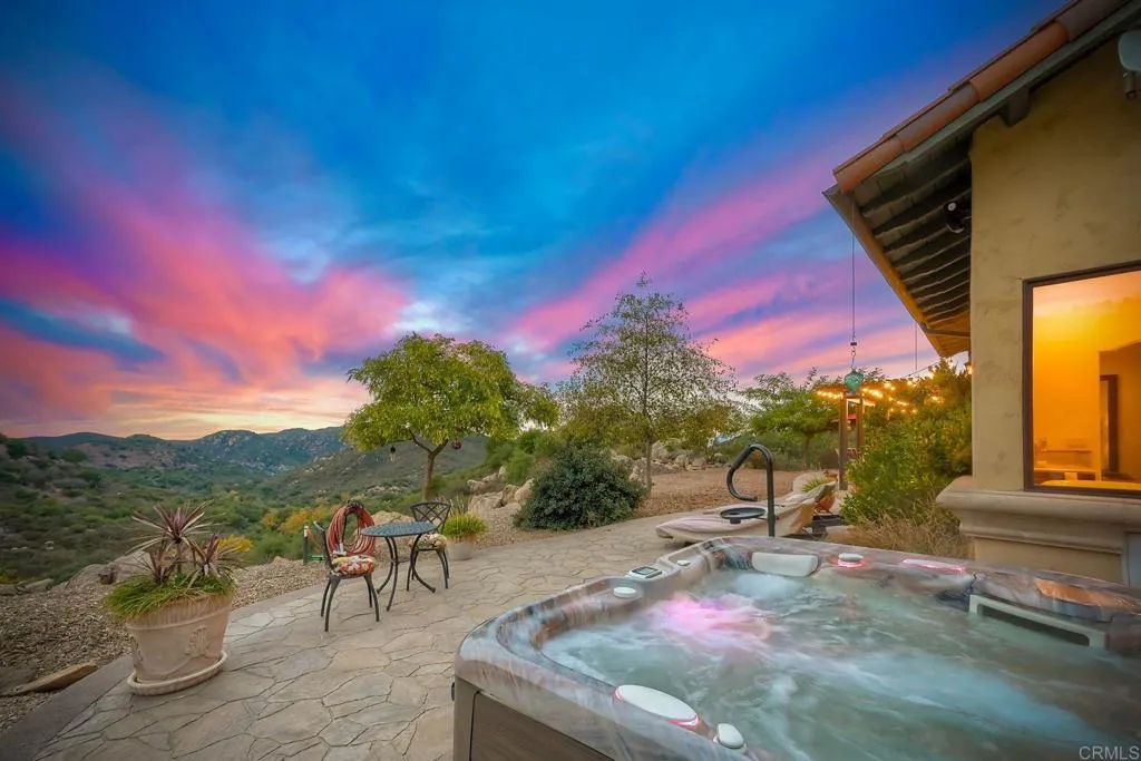 27119 Calle De Encinas Ct