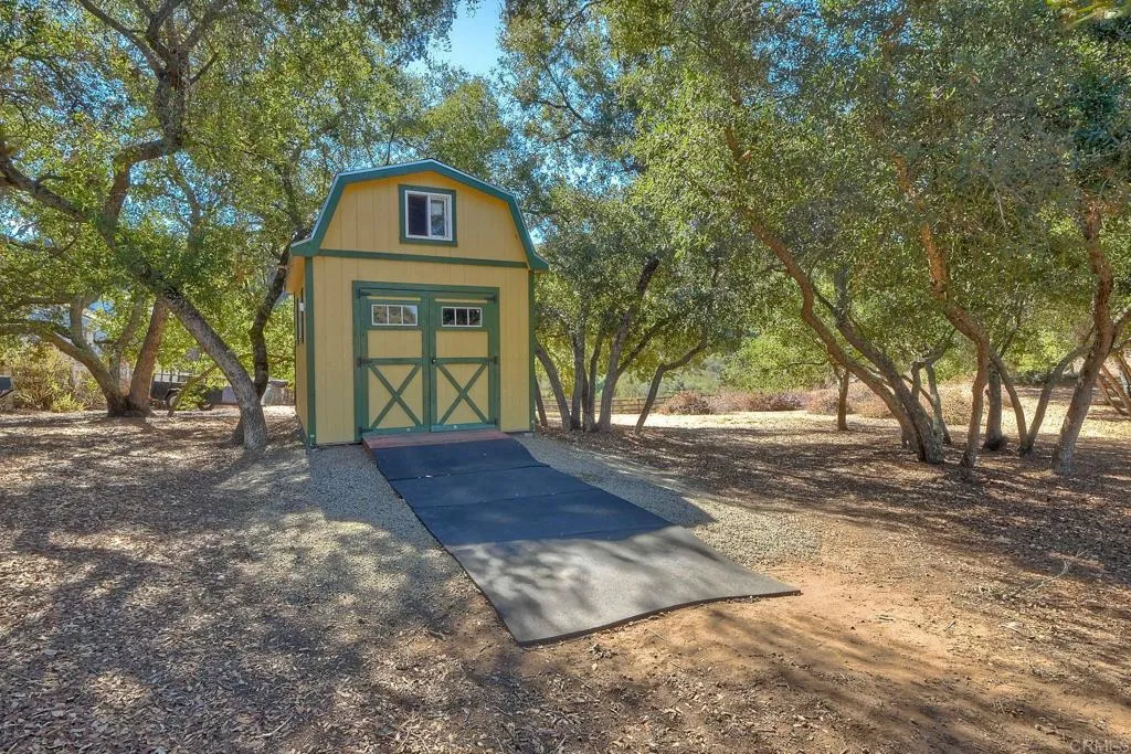 27119 Calle De Encinas Ct