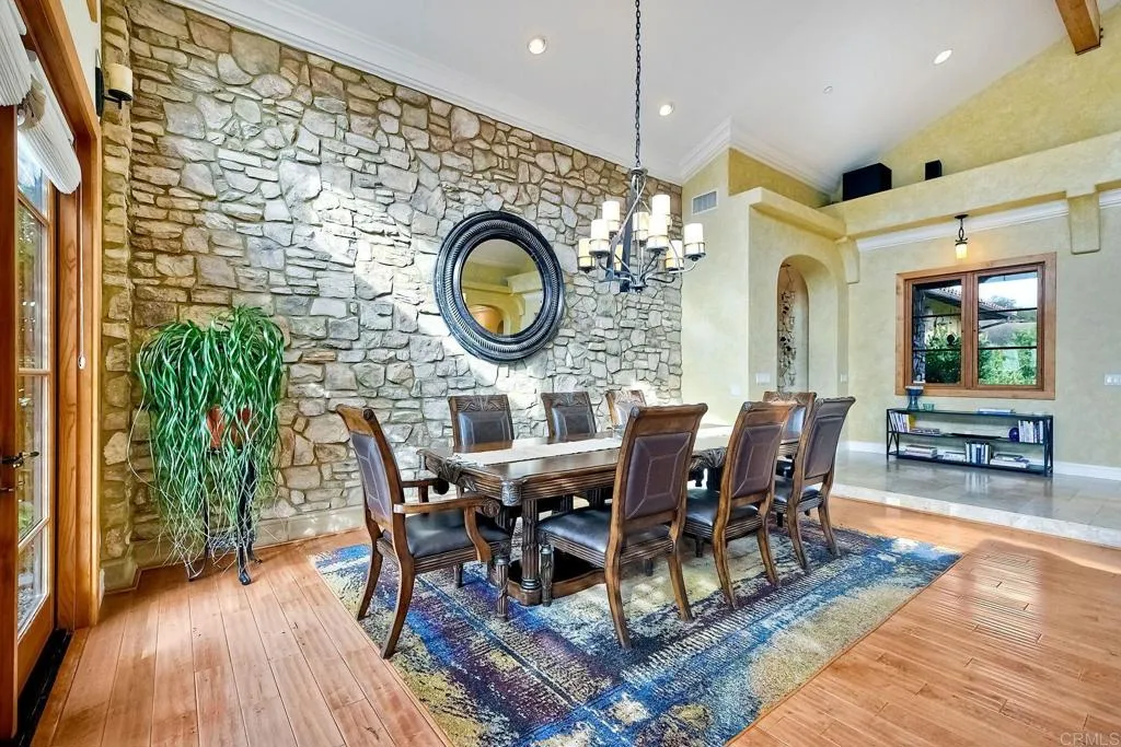 27119 Calle De Encinas Ct