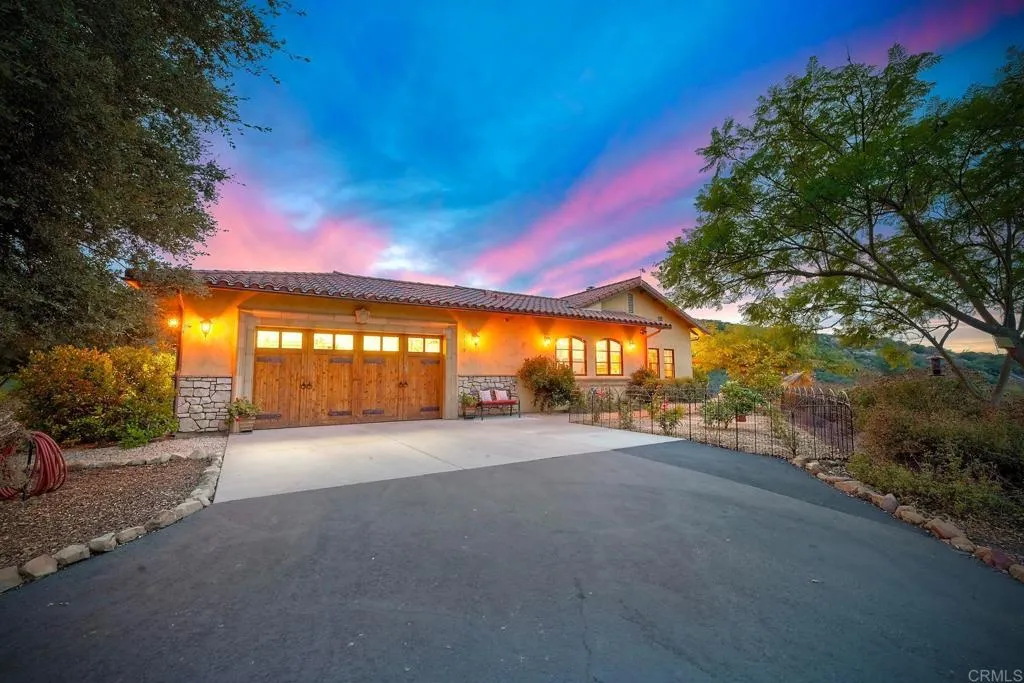 27119 Calle De Encinas Ct