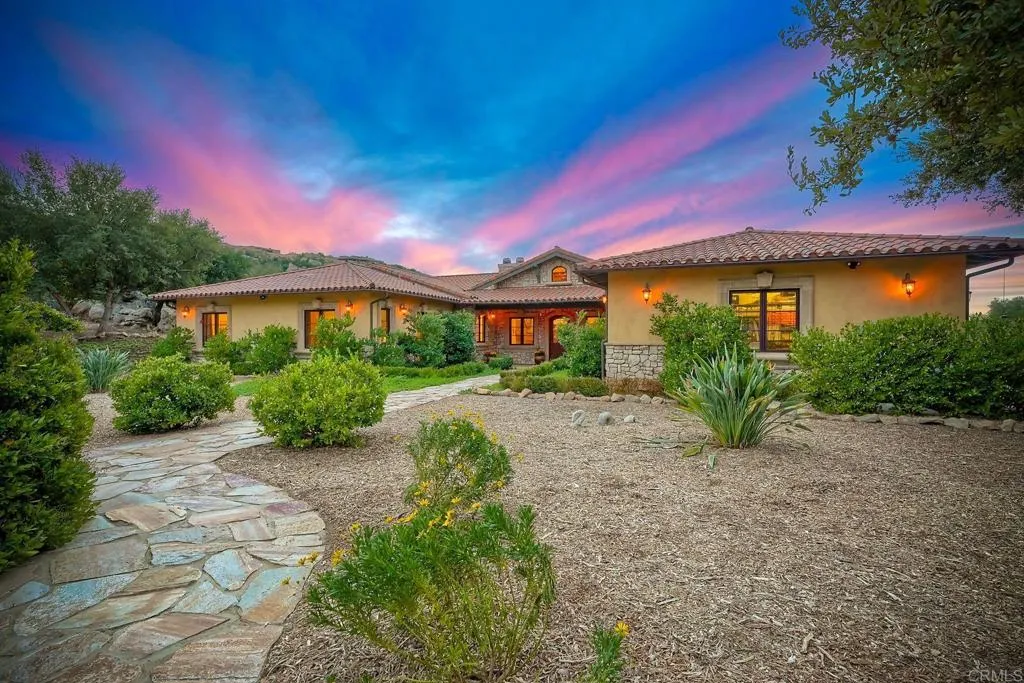 27119 Calle De Encinas Ct